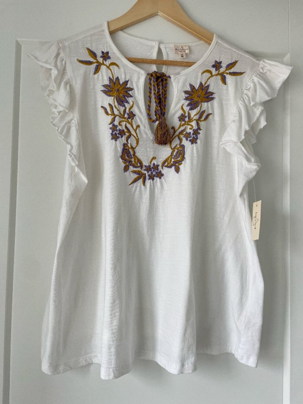 Keep In Touch Embroidered Peasant Top White Floral Tassel Tie 100% Cotton Medium